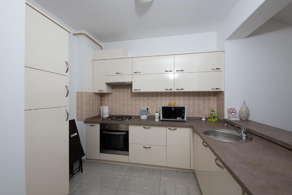 Kuhinja Apartmana II